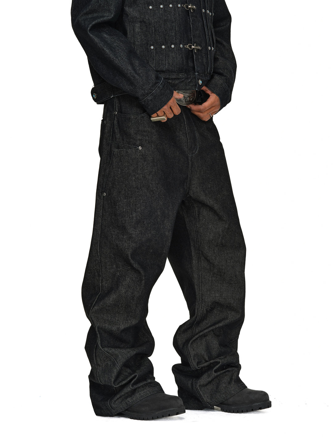 ANTIDOTE Studded Slash Pocket 3D Cut Jeans | Face 3 Face