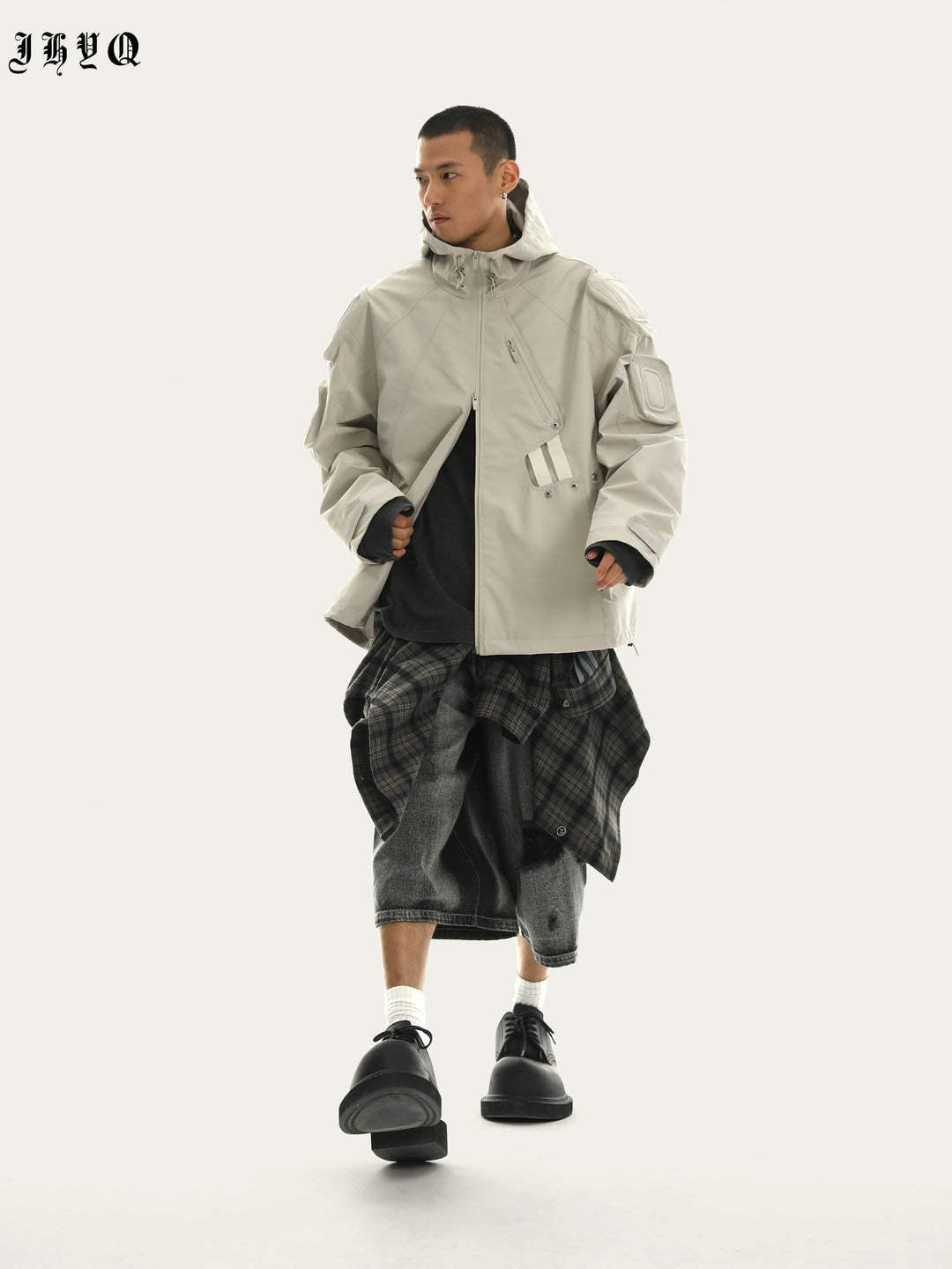 JHYQ Functional Wind Multi Pocket Hooded Rushing Jacket