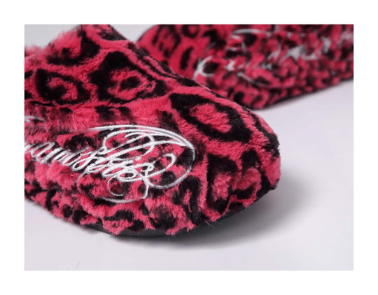KARMANISTIC Rose White Leopard Fur Embroidered Slipper Clogs | Face 3 Face
