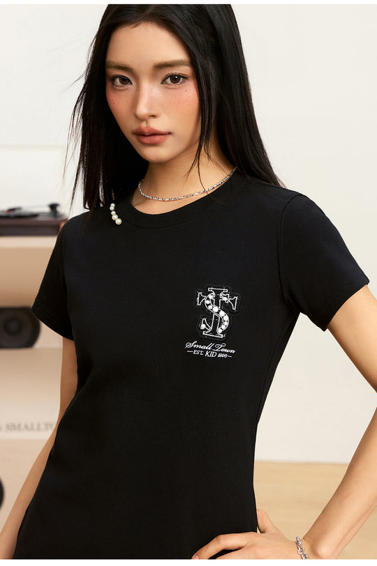 Small Town Kid Pearl Logo Patch Slim Fit Tee | Face 3 Face
