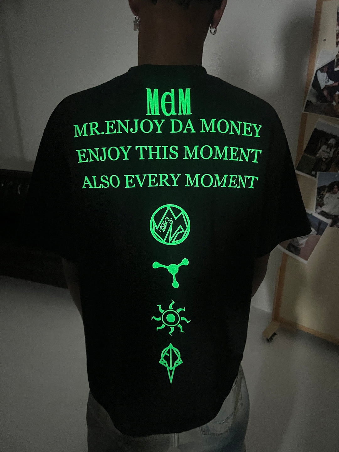 MEDM Letter Full Print Glow In The Dark Tee