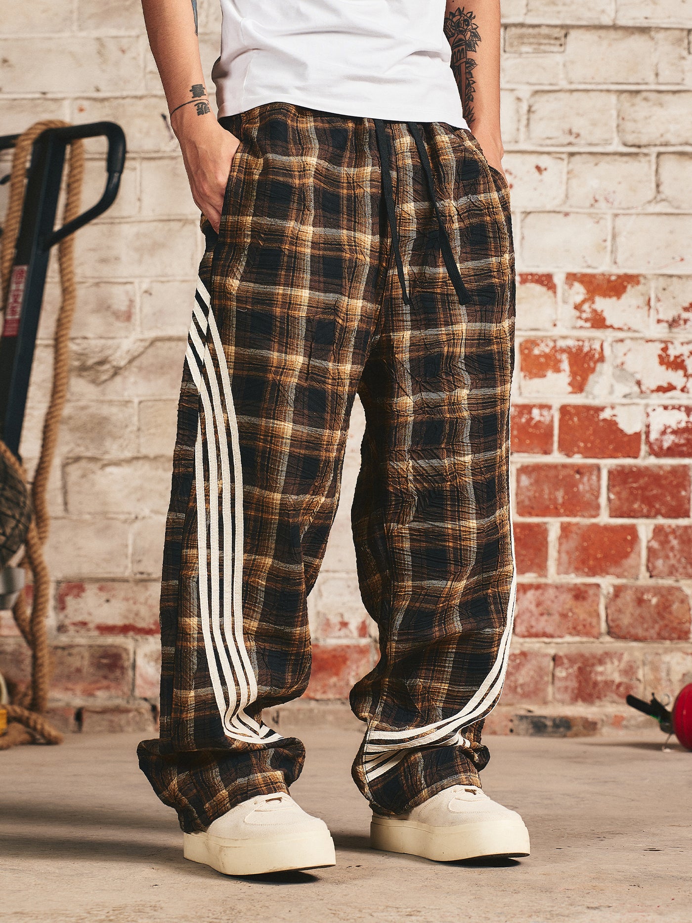 S45 Bar Stripes Plaid Baggy Pants | Face 3 Face