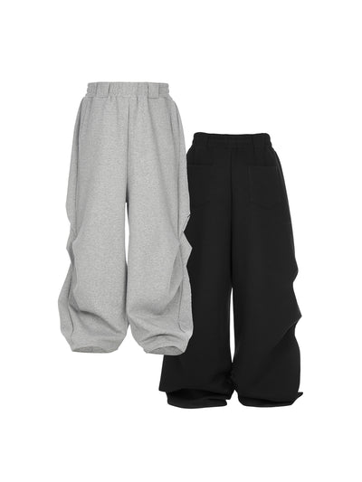 STEEPC Dimensional Cut Pleated Baggy Sweatpants | Face 3 Face