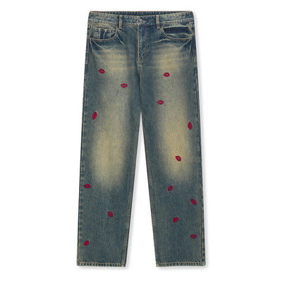 DICETINY Lipstick Kiss Mark Embroidery Washed Jeans | Face 3 Face