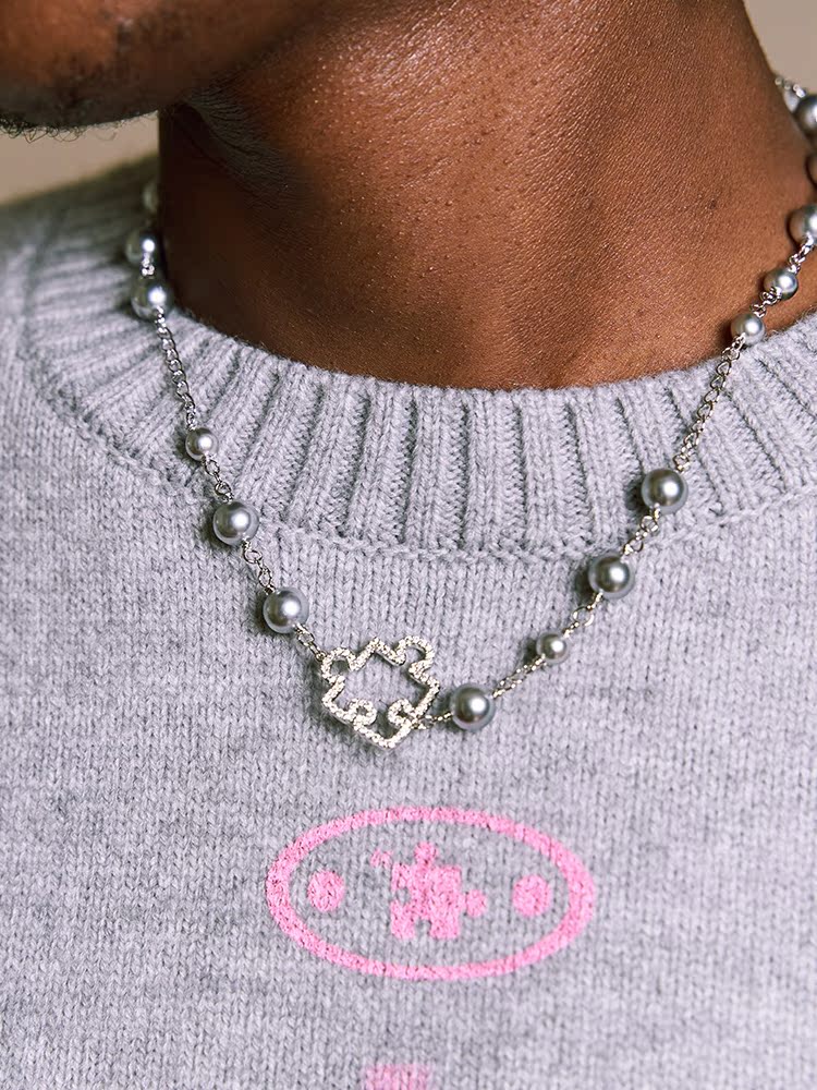 YADcrew Puzzle Pearl Necklace | Face 3 Face