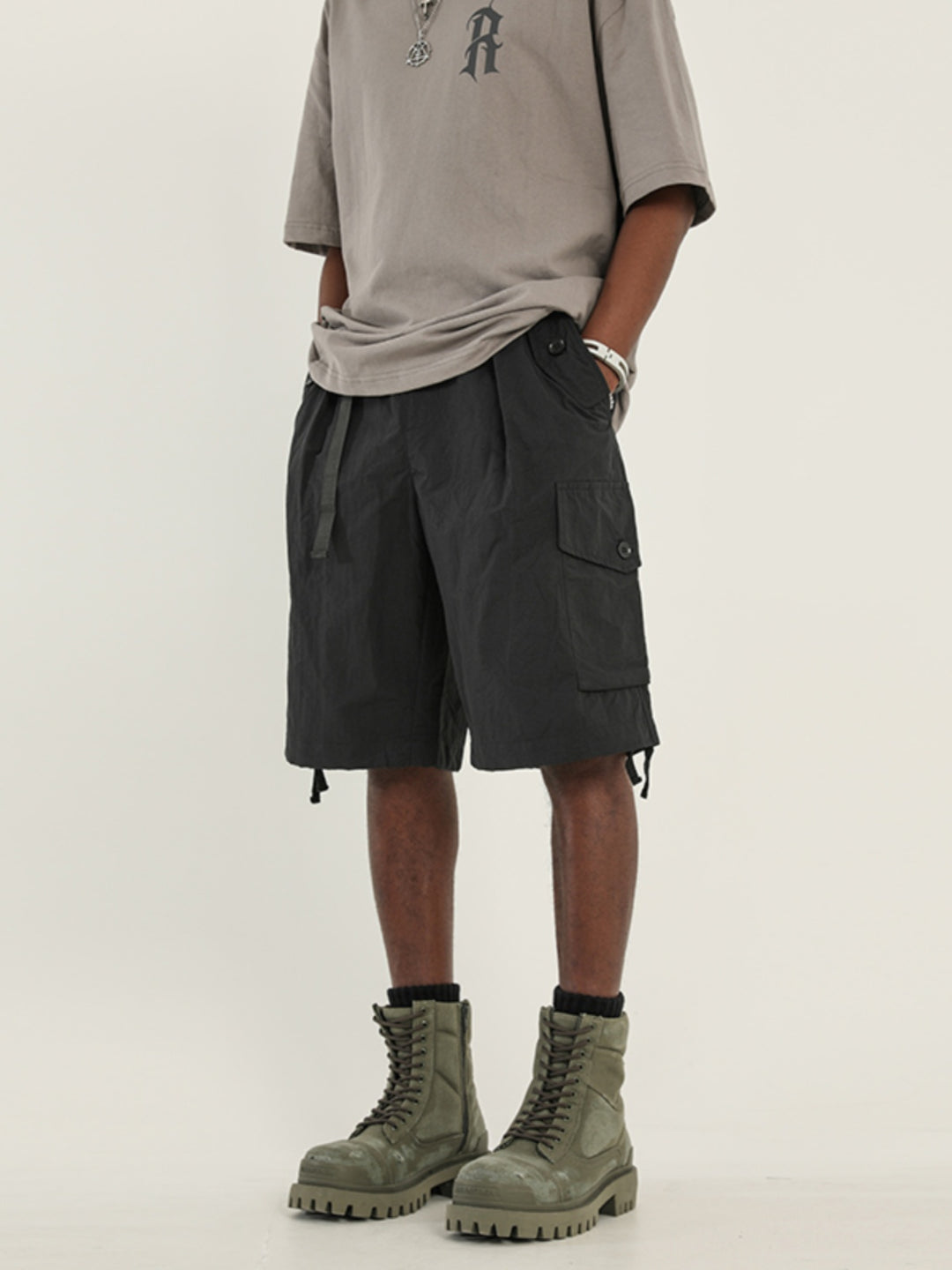 F3F Select Mountain System Multi Pocket Work Cargo Shorts