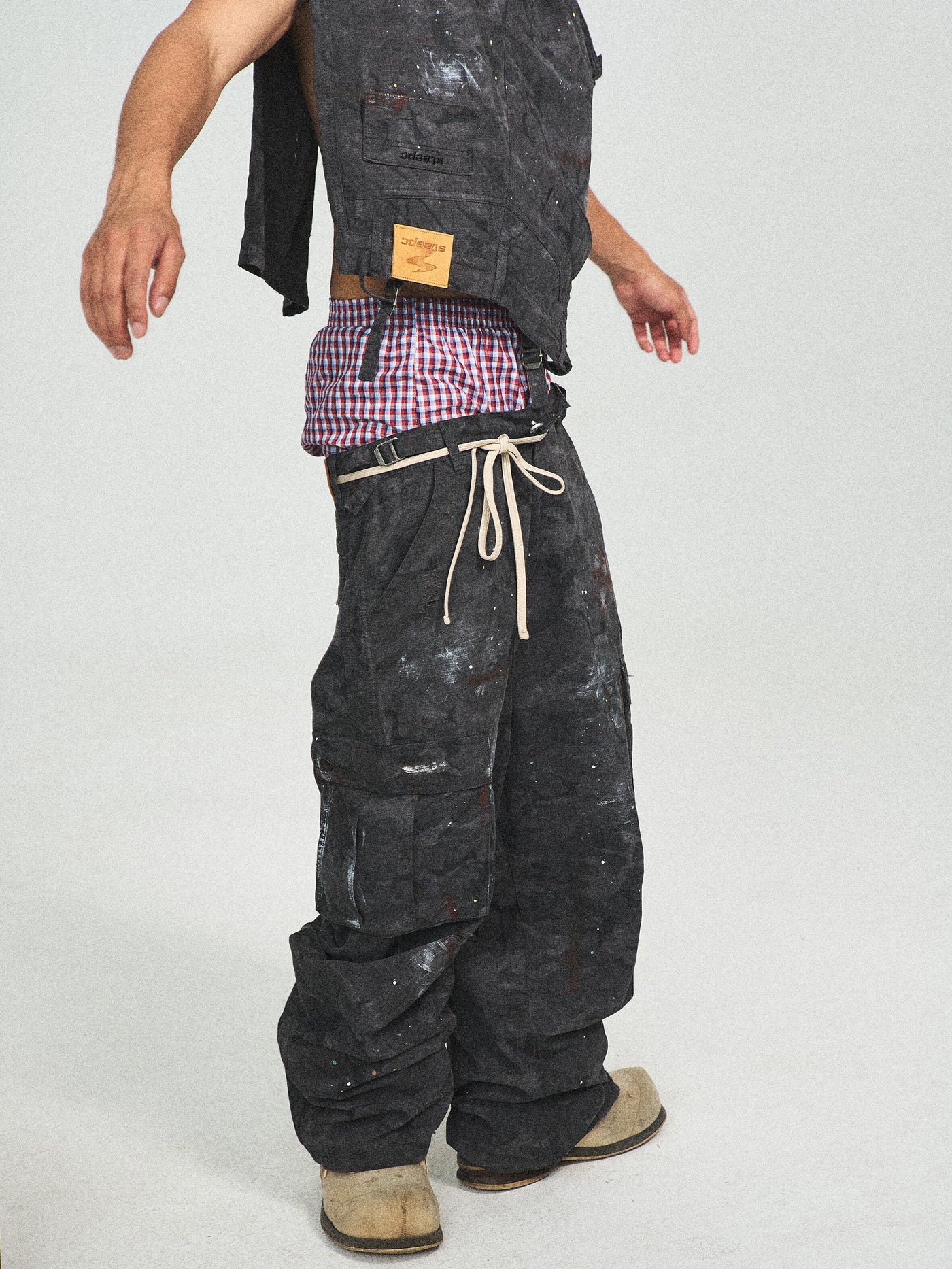 STEEPC Black Camouflage Ink Splattered Baggy Cargo Pants | Face 3 Face