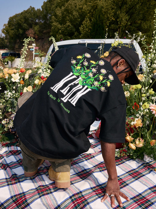 MEDM Dandelion Vase Tee