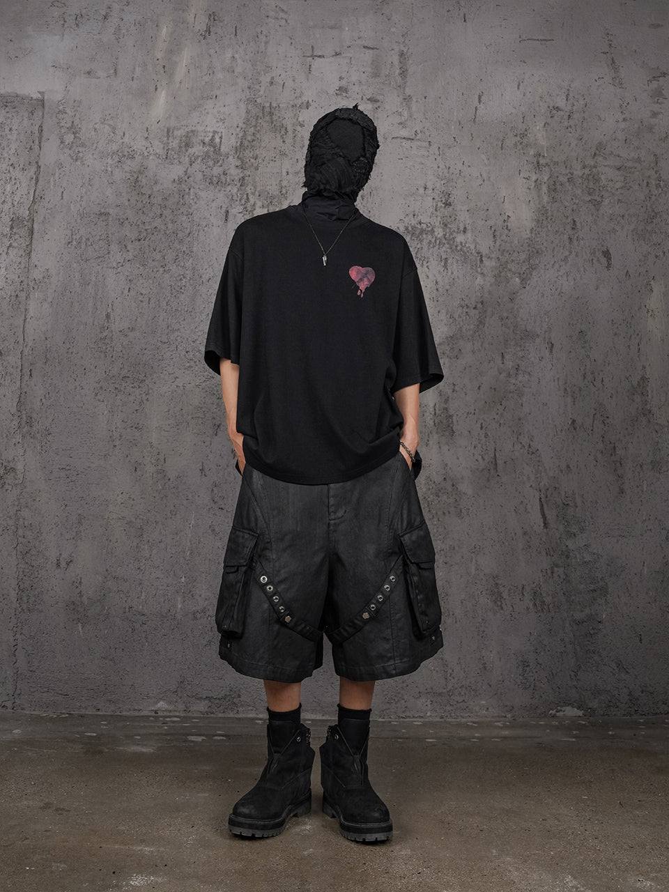 UNDERWATER Wax Bandage Multi Pocket Rivet Work Shorts | Face 3 Face