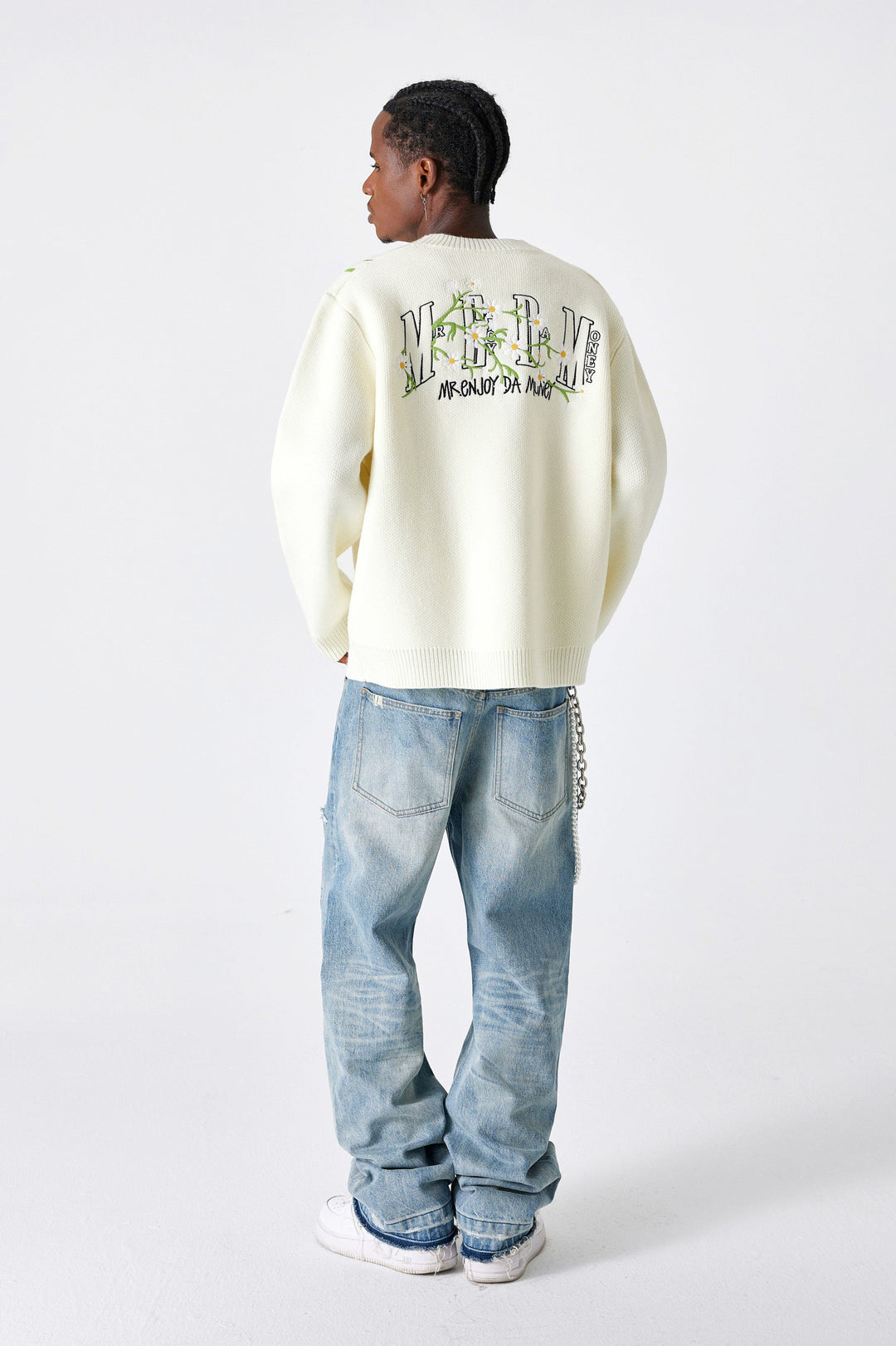 MEDM Flower Logo Embroidered Knit Cardigan