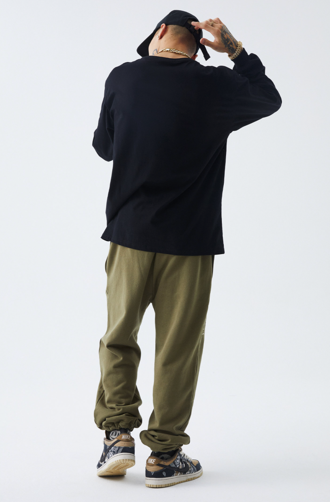 F2CE Skull Embroidered Sweatpants | Face 3 Face