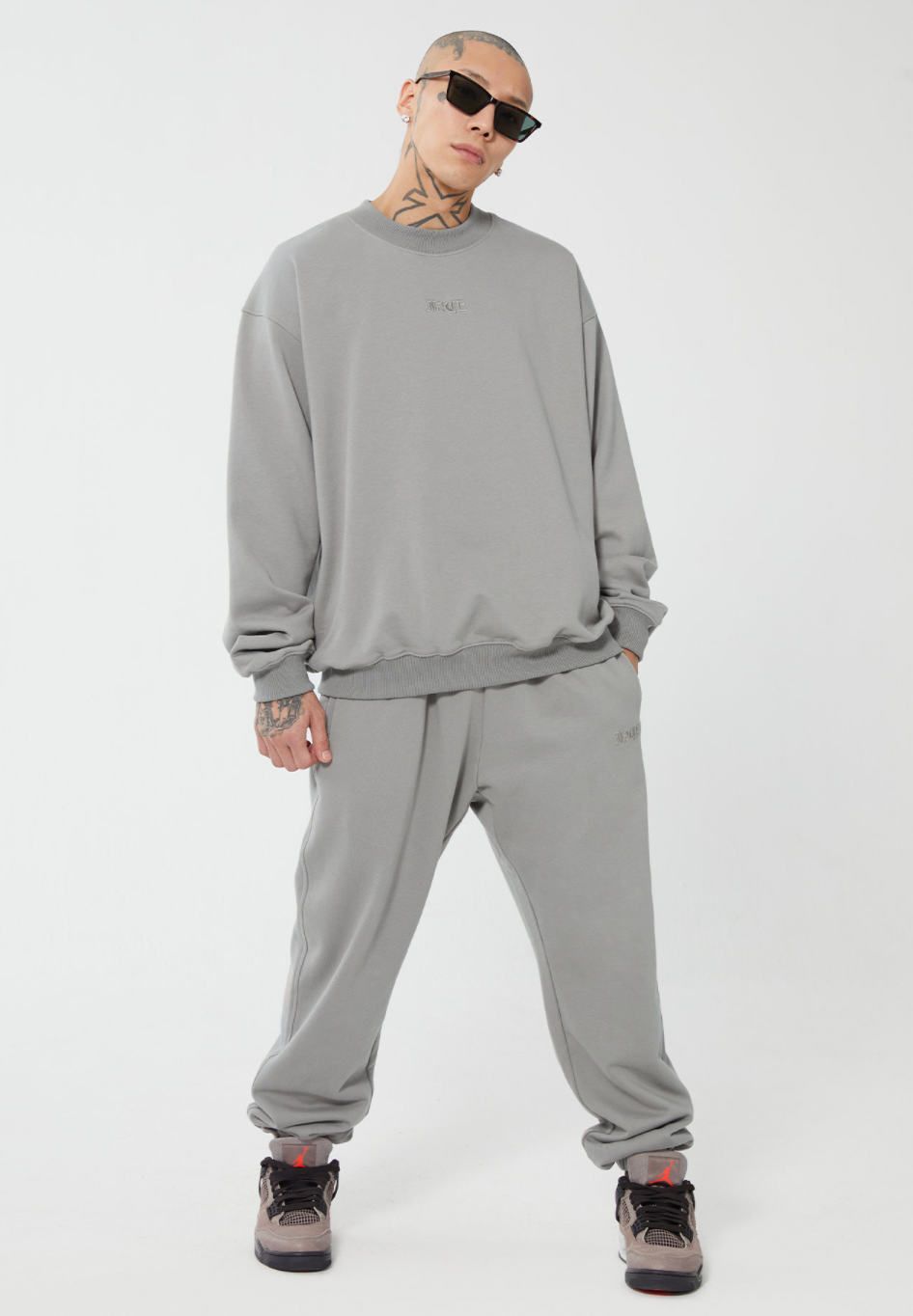 F2CE Embroidered LOGO Basic Pullover Sweatshirts | Face 3 Face