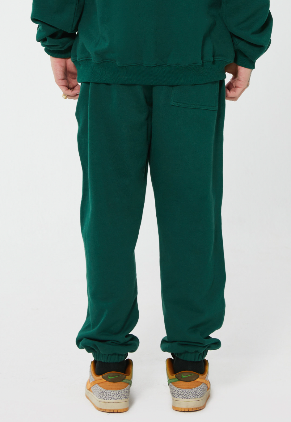 F2CE Embroidered Logo Basic Sweatpants | Face 3 Face