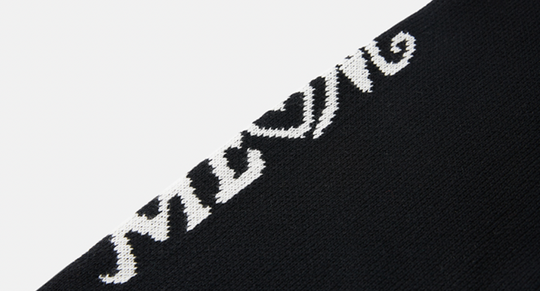 MEDM Flower Font Logo Knit Sweater | Face 3 Face