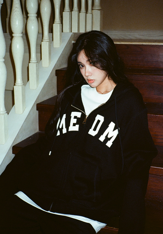 MEDM Snake Letters Logo Zipper Hoodie | Face 3 Face