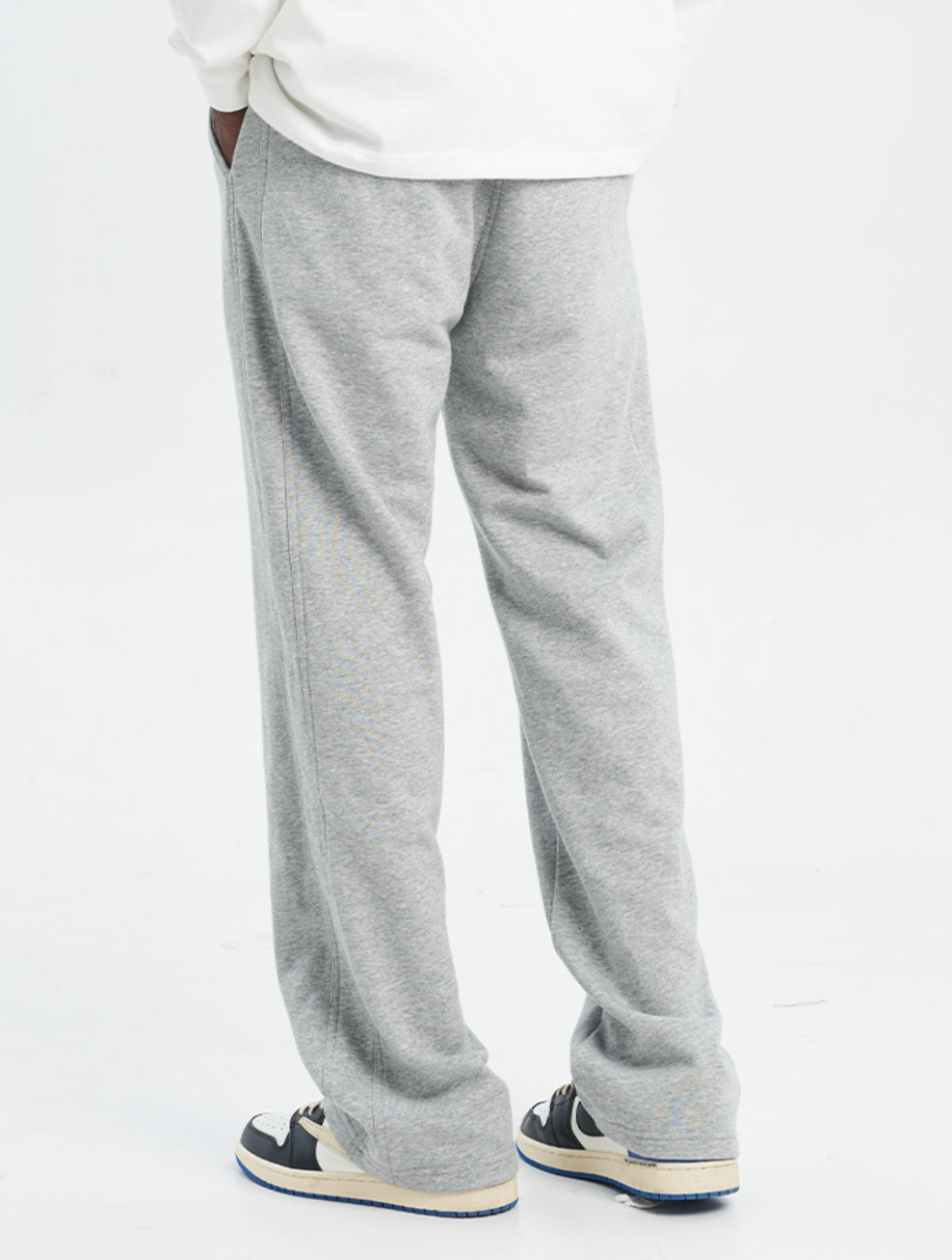 Harsh and Cruel Dimensional Pleated Sweatpants