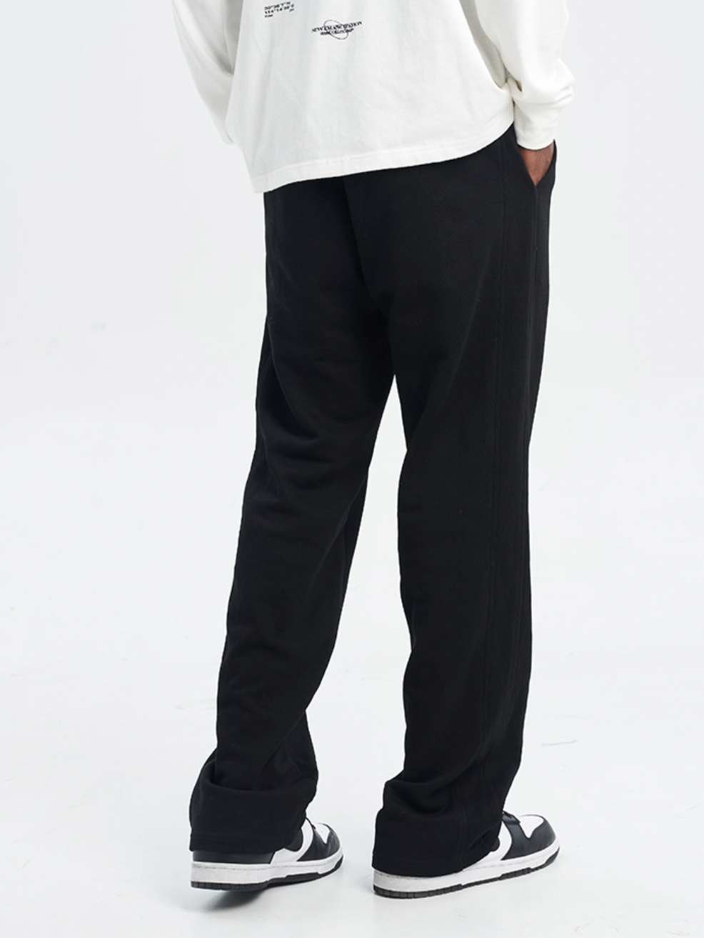 Harsh and Cruel Dimensional Pleated Sweatpants