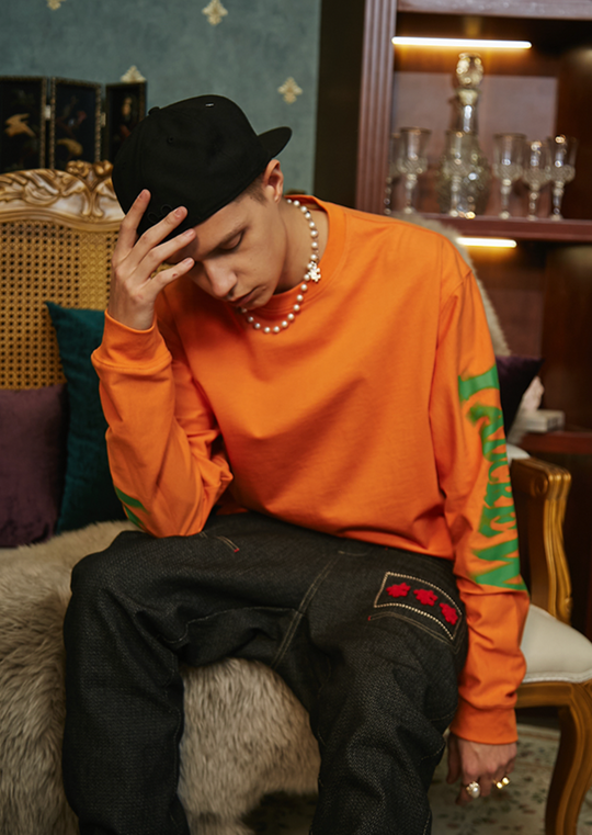 YADcrew Phantom Font Printing Logo Long Sleeved Tee