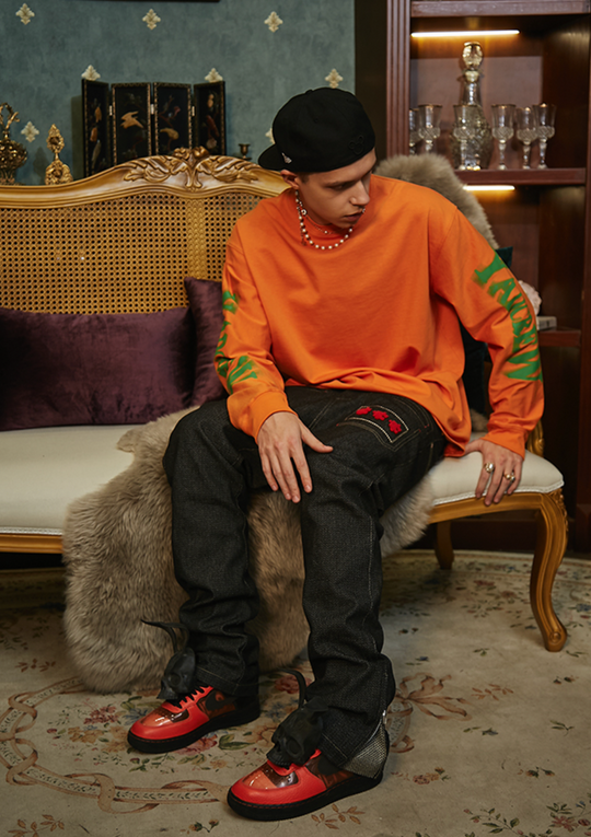 YADcrew Phantom Font Printing Logo Long Sleeved Tee