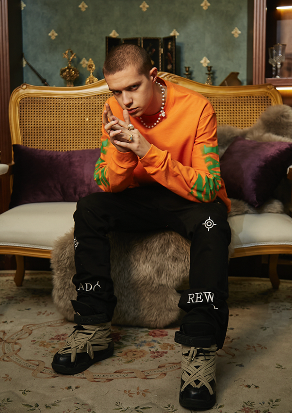 YADcrew Phantom Font Printing Logo Long Sleeved Tee