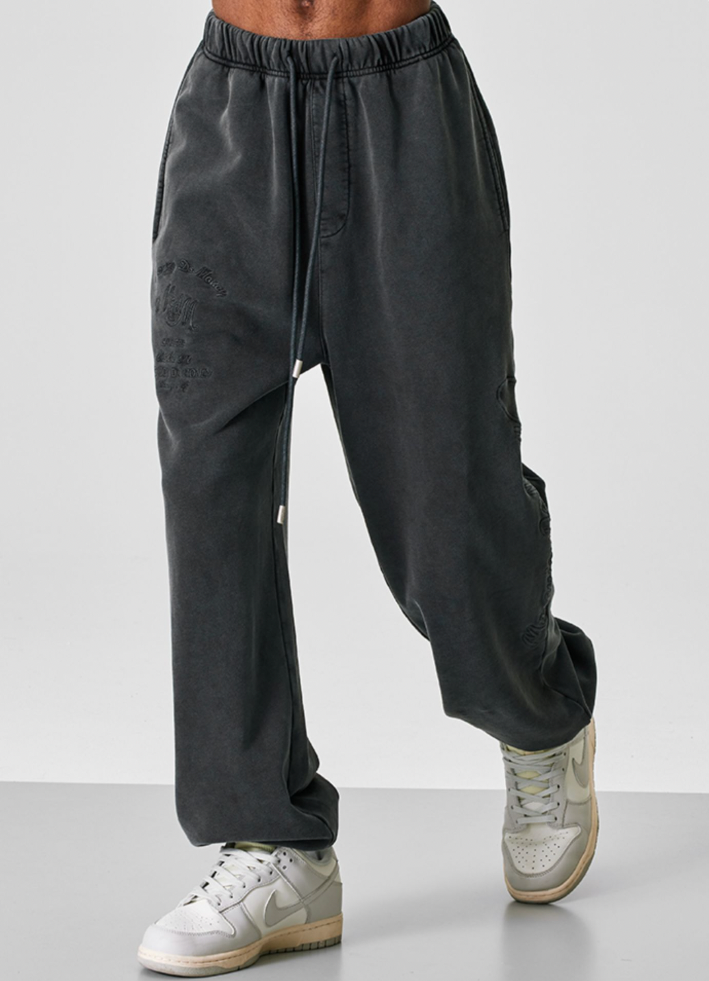 MEDM Washed Embroidered Sweatpants