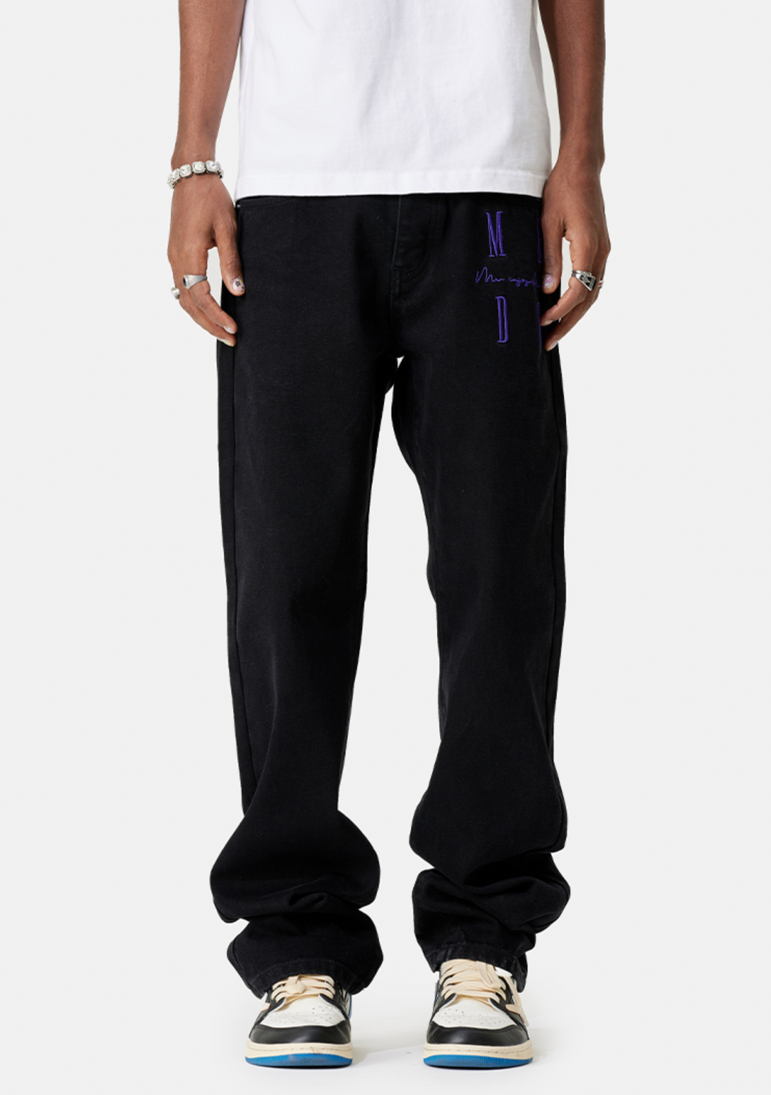 MEDM LOGO Embroidery Denim Pants