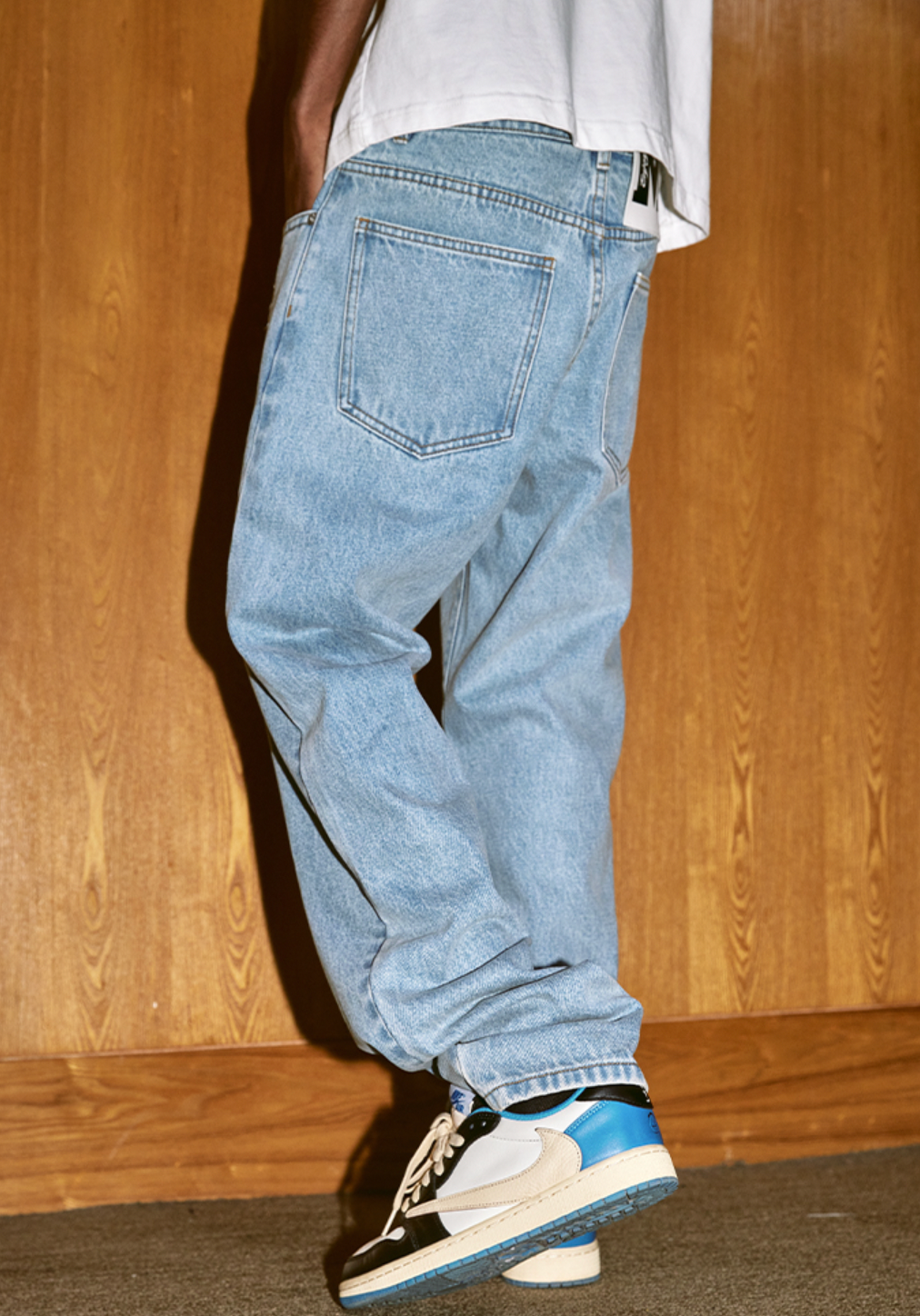 MEDM LOGO Embroidery Denim Pants