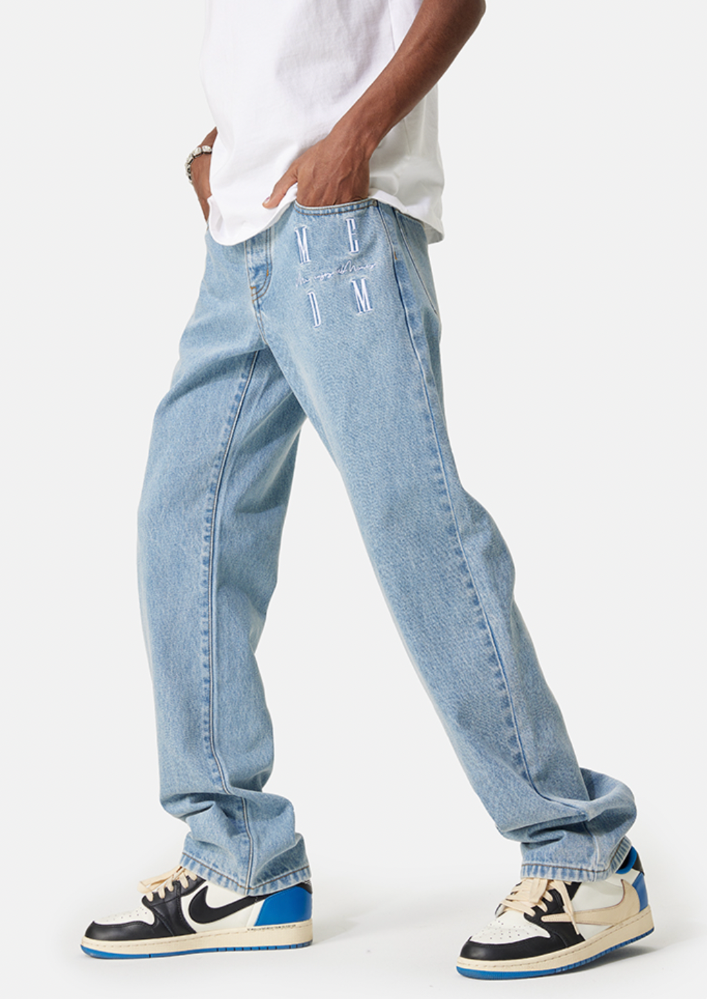 MEDM LOGO Embroidery Denim Pants