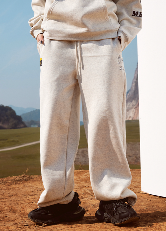 MEDM Embroidered Sweatpants