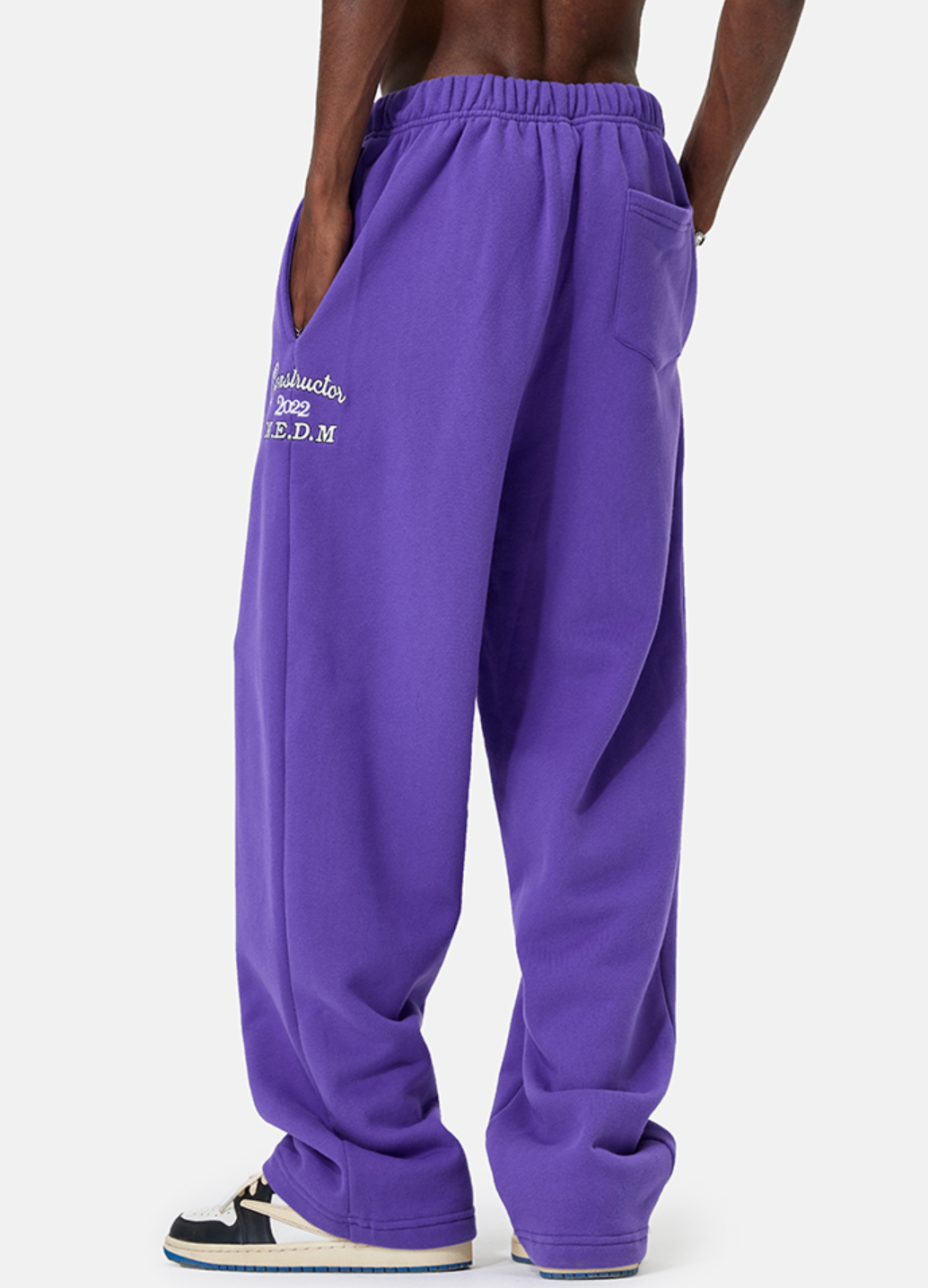 MEDM Embroidered Sweatpants