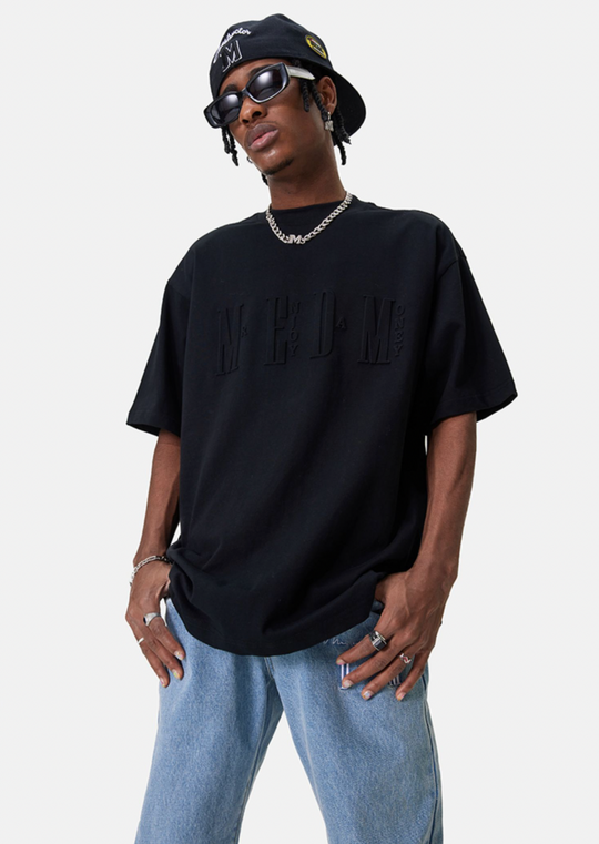 MEDM Letter Embossing Five Point Tee