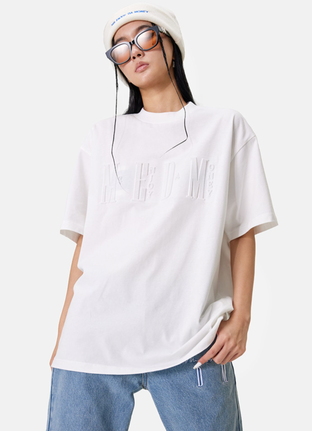 MEDM Letter Embossing Five Point Tee