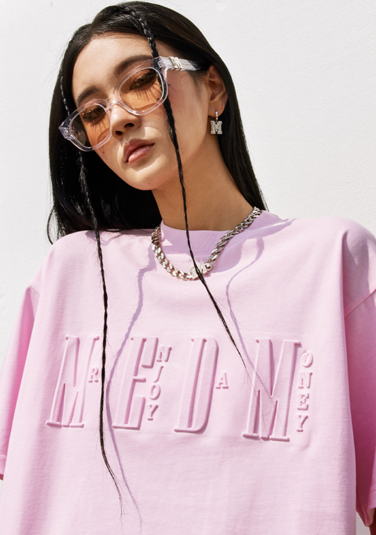 MEDM Letter Embossing Five Point Tee
