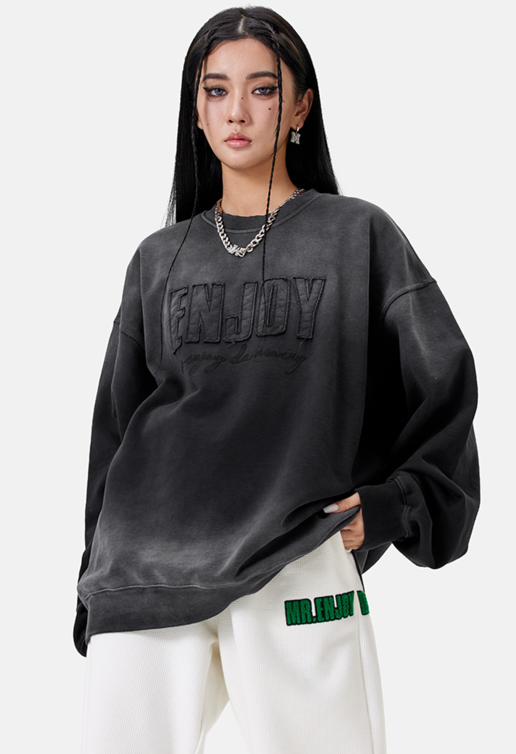 MEDM Gradient Embroidery Sweatshirts