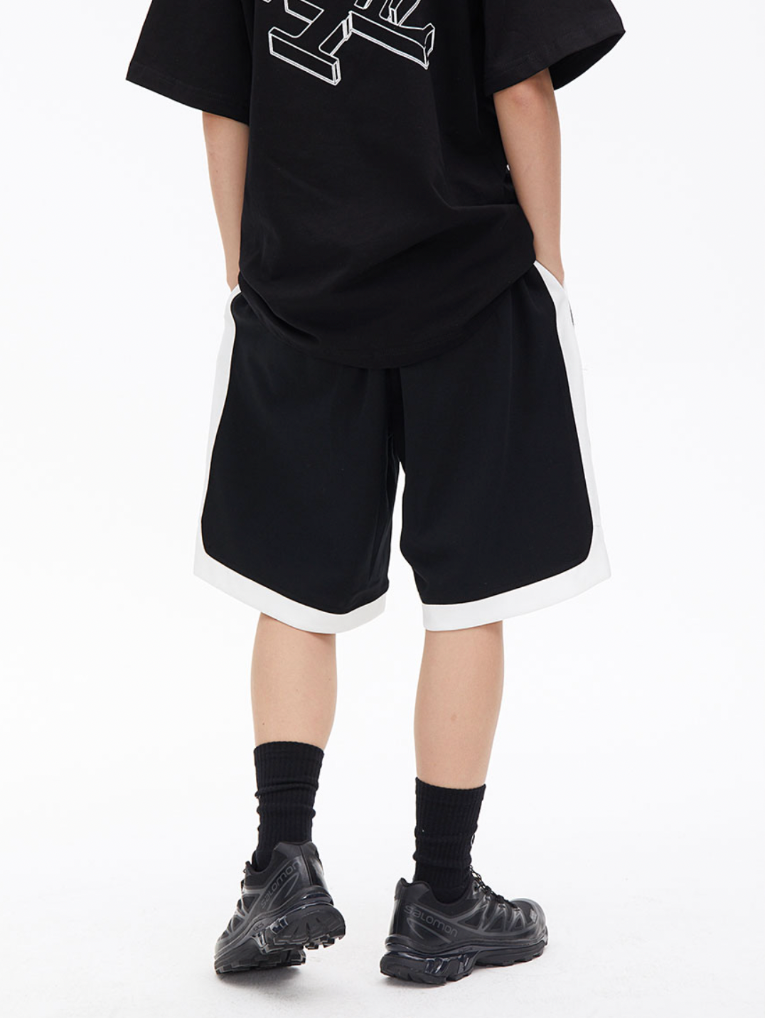 Contrast Color Basketball Shorts