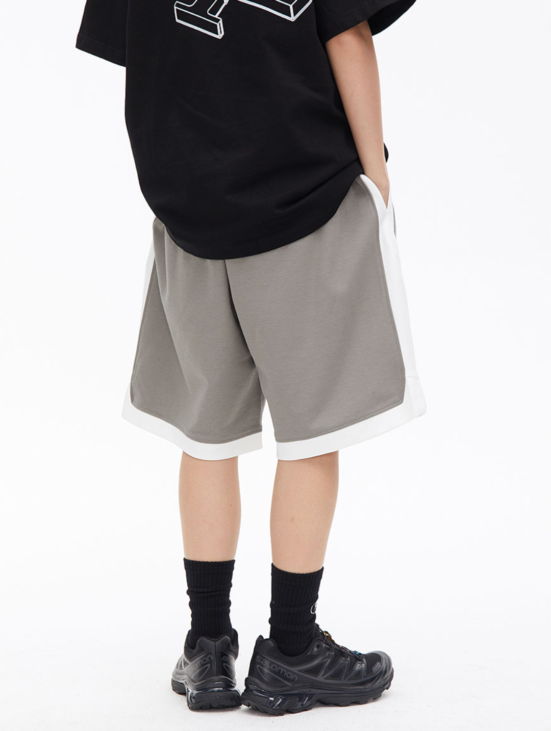 Contrast Color Basketball Shorts