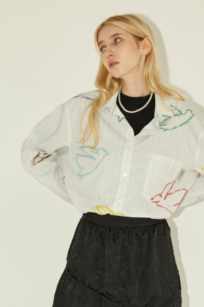 EMPTY REFERENCE Colorful Bird Crayon Long Sleeve Shirt