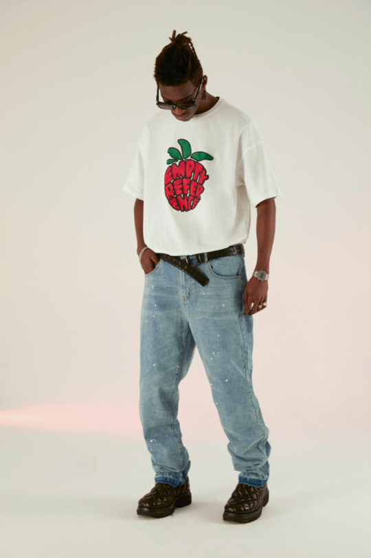 EMPTY REFERENCE Small Strawberry Logo Tee