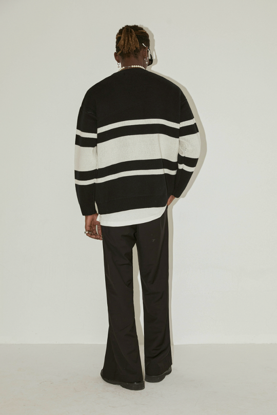 EMPTY REFERENCE Doberman Knit Sweater