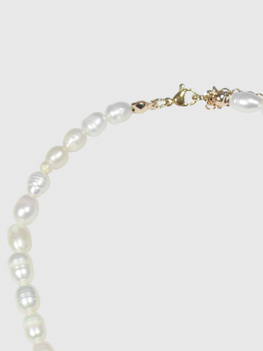 AWE Cherry Pearl Necklace