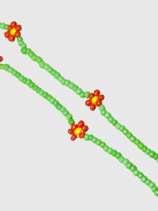 AWE Red Daisy Floral Beaded Necklace