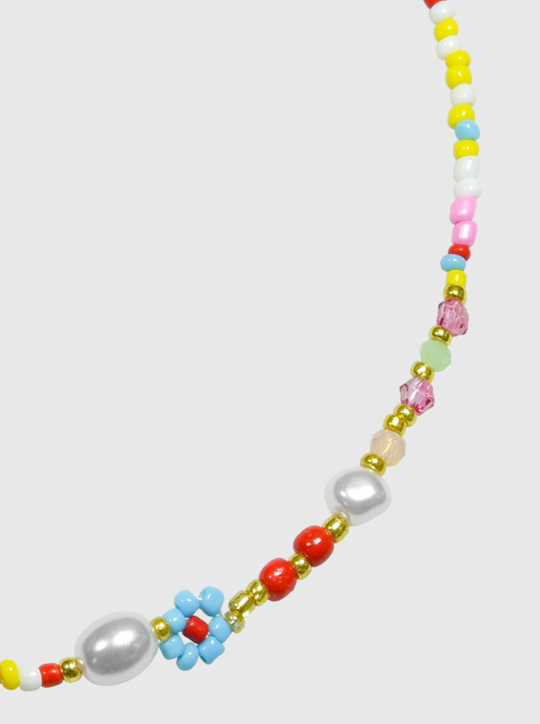 AWE Flower Pearl Beaded Necklace