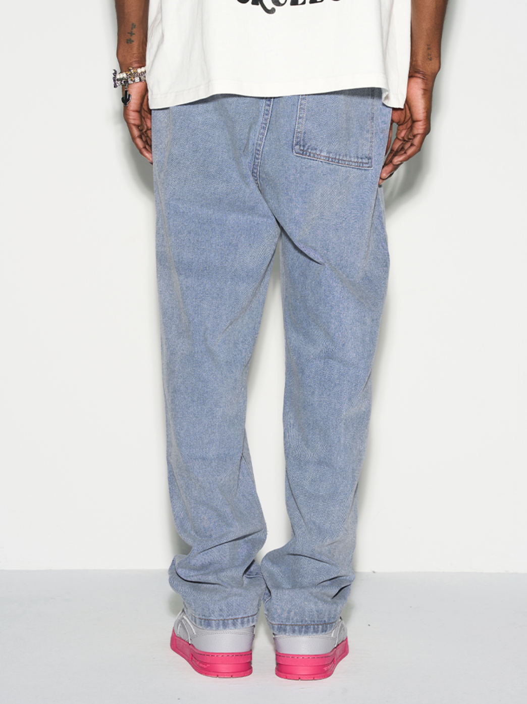 Harsh and Cruel Gradient Logo Loose Denim