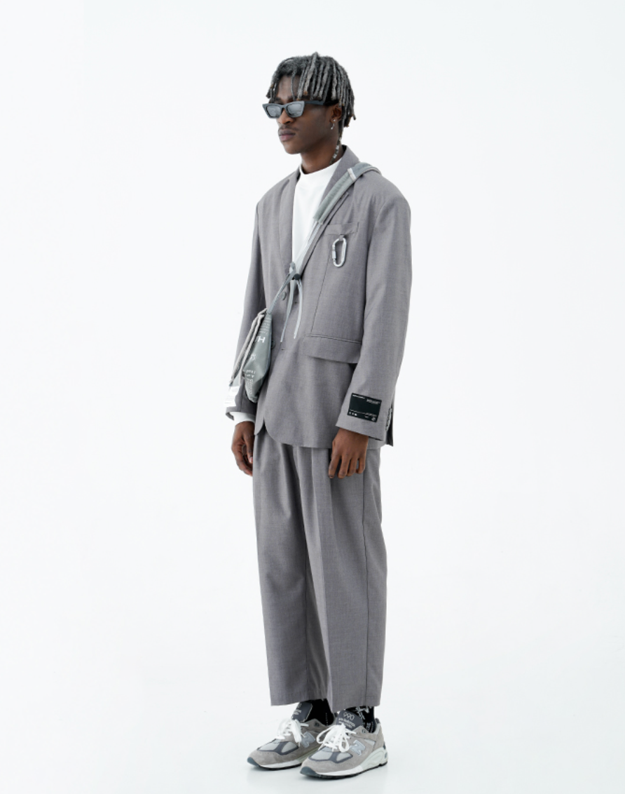 Harsh and Cruel Tapered Nine Hundred Loose Suit Pants