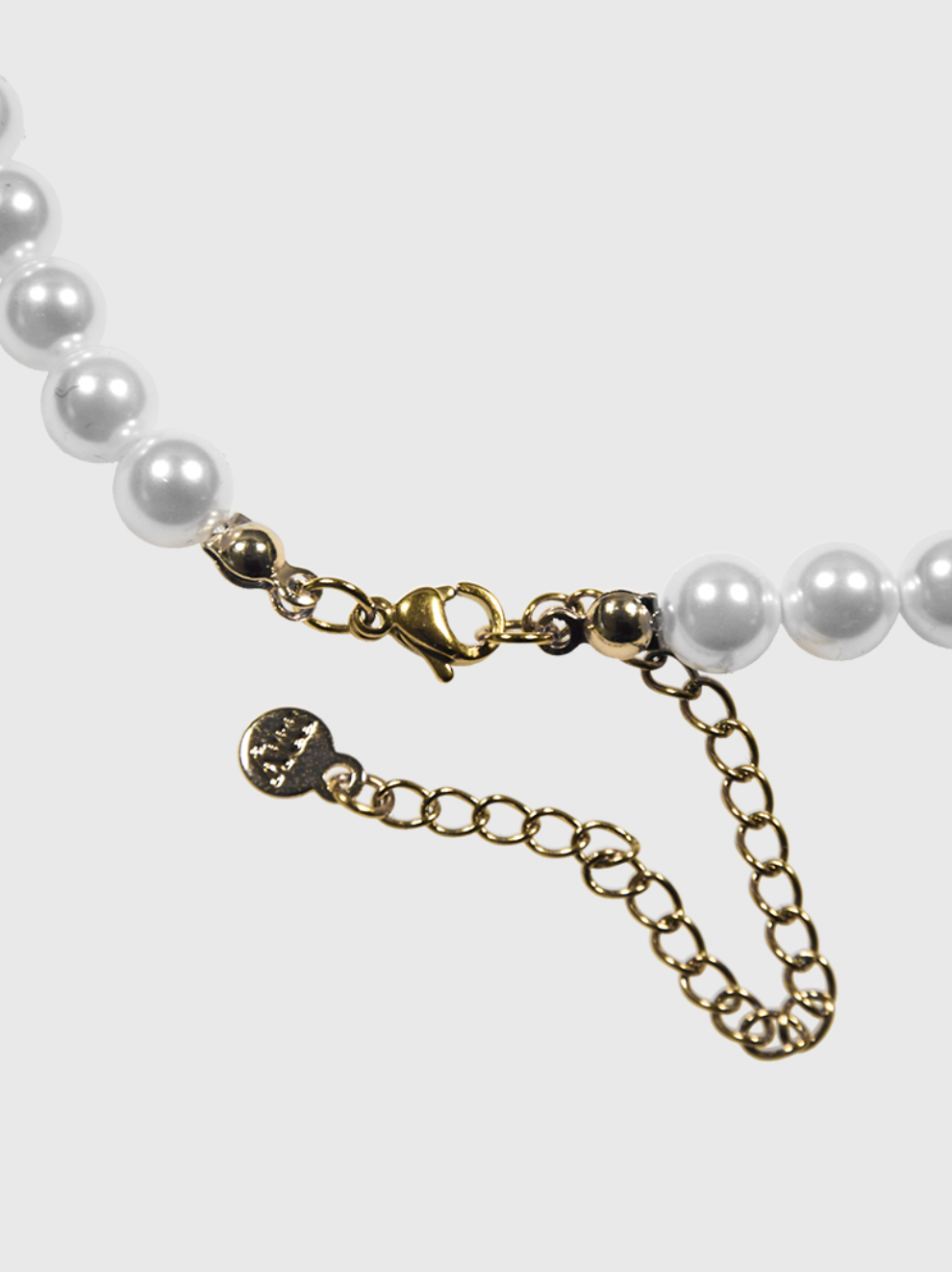 AWE Fine Pearl Necklace