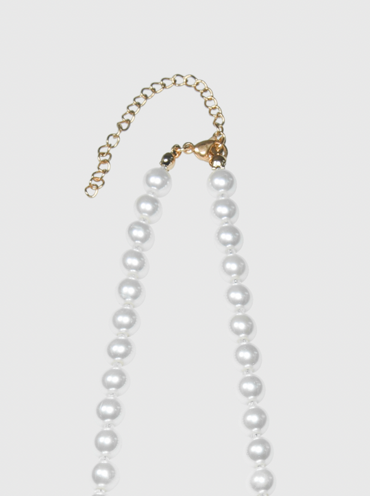 AWE Crystal Bow Pearl Necklace