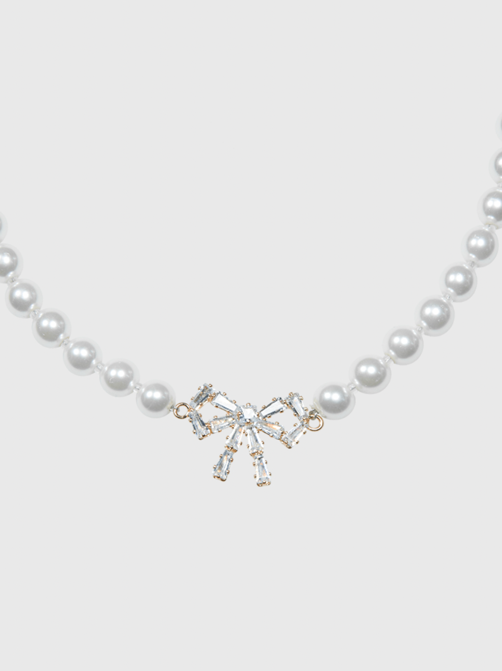AWE Crystal Bow Pearl Necklace