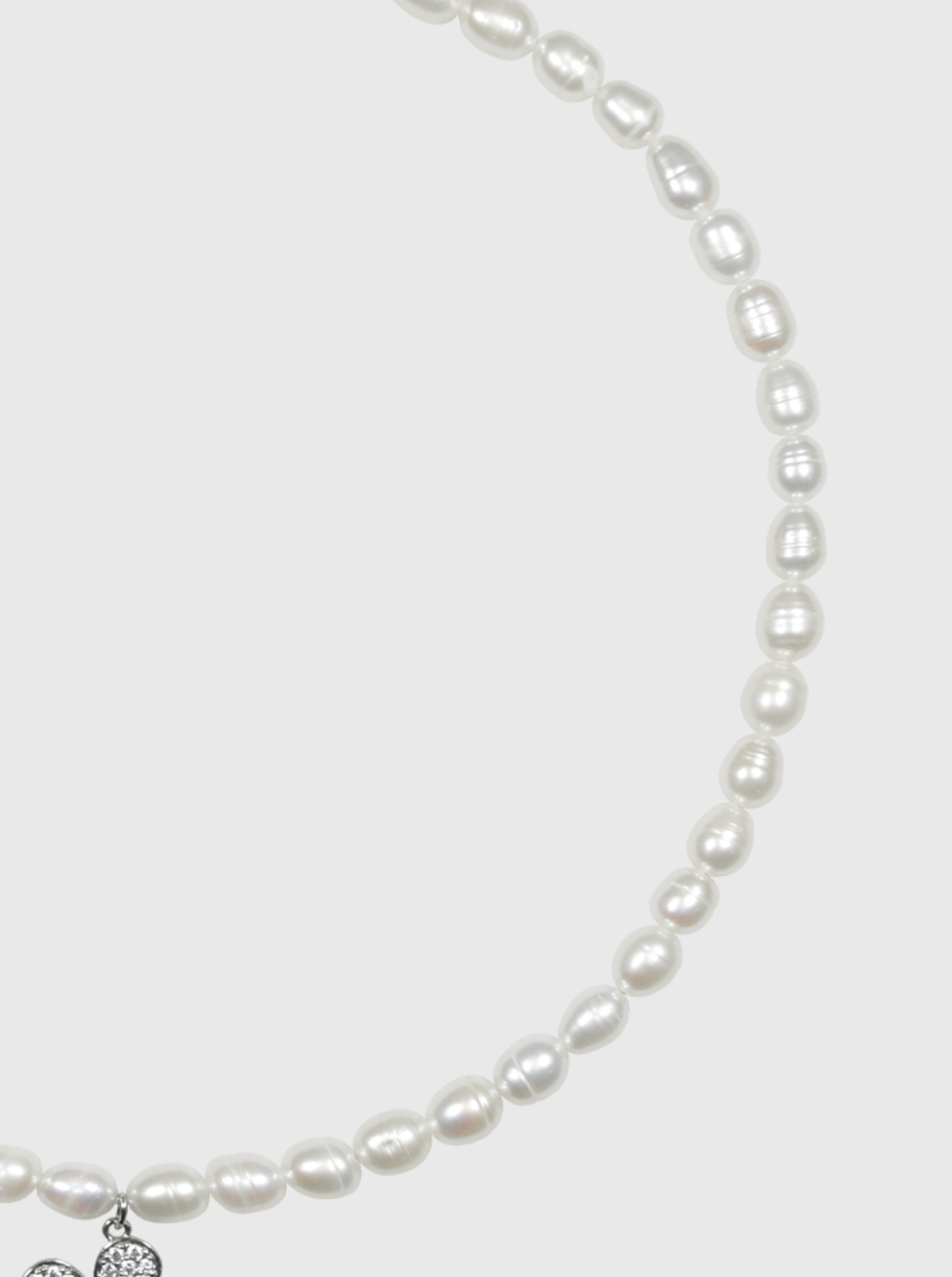 AWE Pearl Sunflower Smiley Necklace