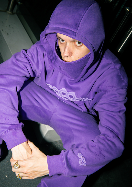 YADcrew x SOOOORY Finger Tiger Foam Hoodie