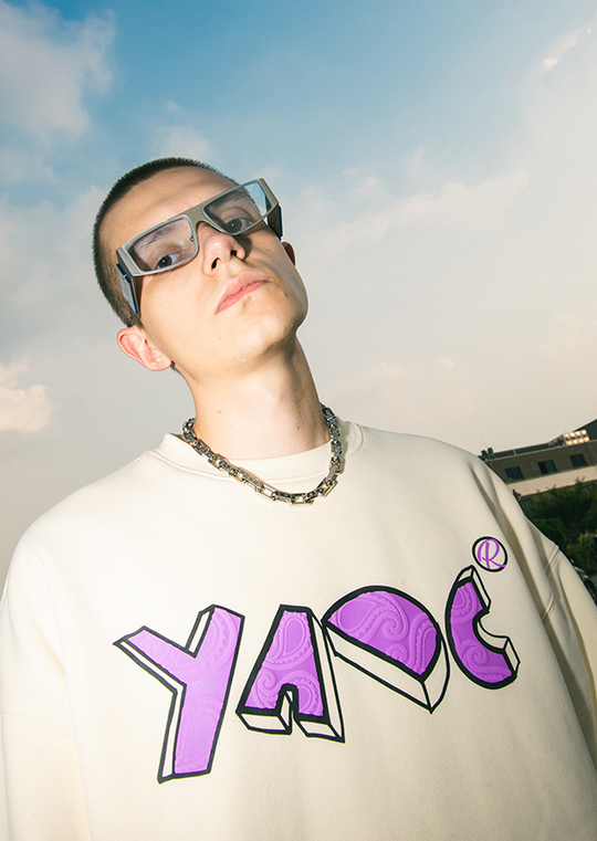 YADcrew Suede Foam Paisley Print Sweater